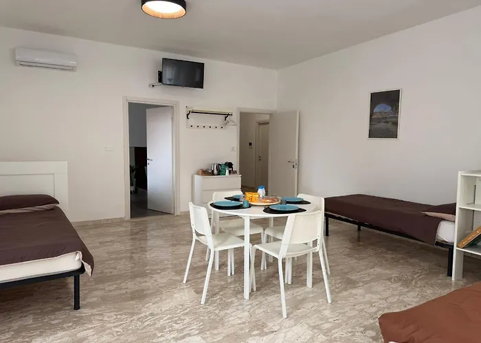 Via Del Corso Room&suite 4* Matera